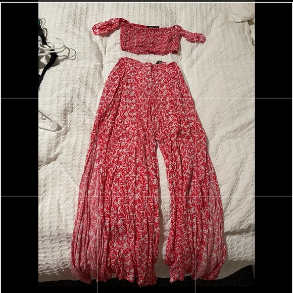 Hot pink pant & off the should top! - Picture 1 of 2